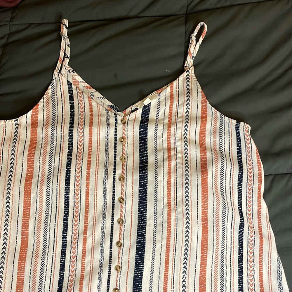 E & M tank top